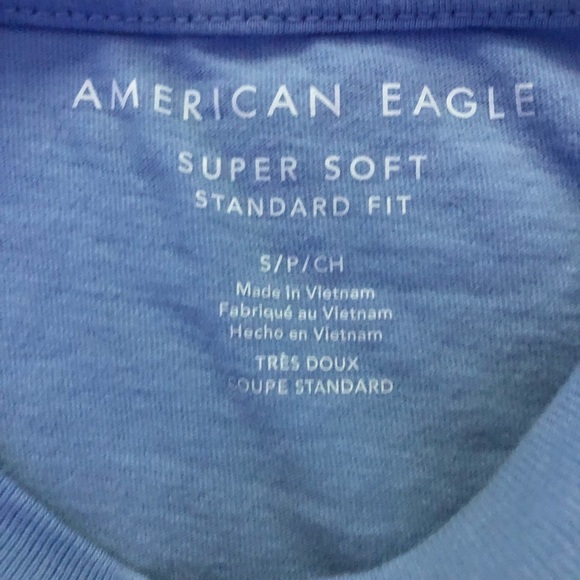 American Eagle baby blue t shirt - Picture 7 of 7